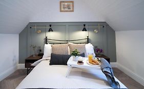 Modern Finish To A Historic Brewers House, Derby